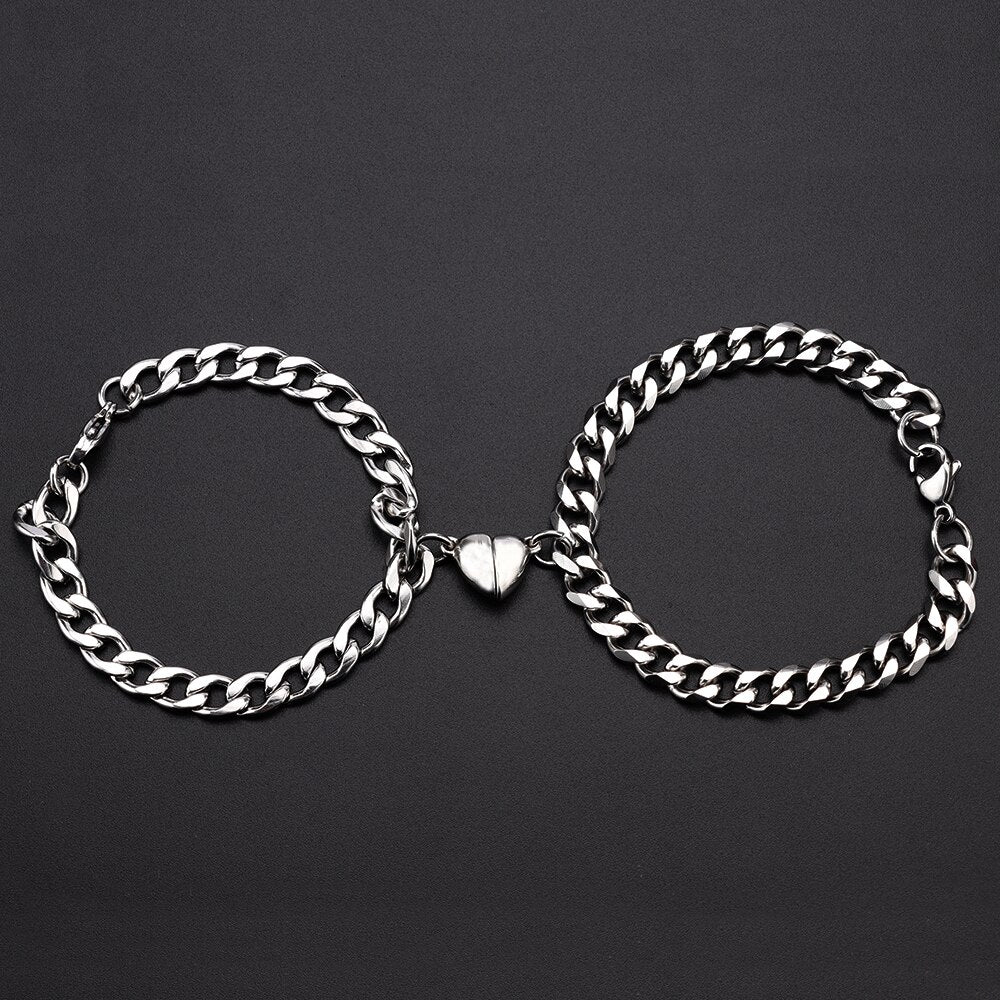 Magnetic Heart Couple Bracelet - Best gift for your valentine. - Glitofy