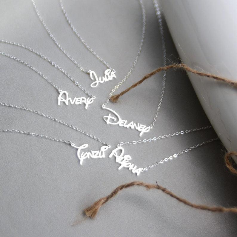 Disney Name Necklace - Glitofy