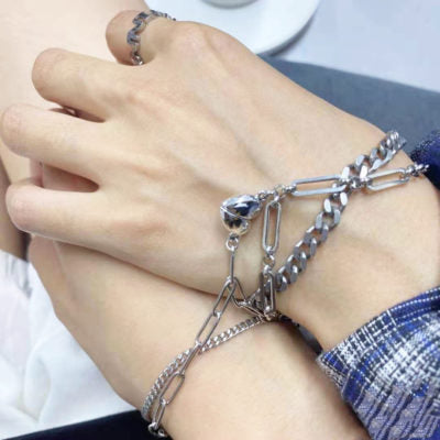 💖 Magnetic Heart Couple Bracelet
